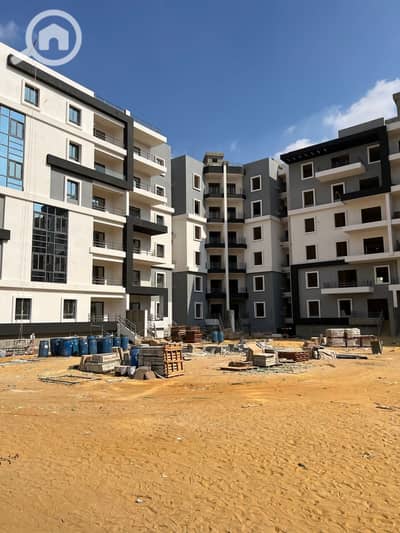 3 Bedroom Apartment for Sale in Sheikh Zayed, Giza - WhatsApp Image 2025-02-09 at 11.49. 49_a5c885ee. jpg