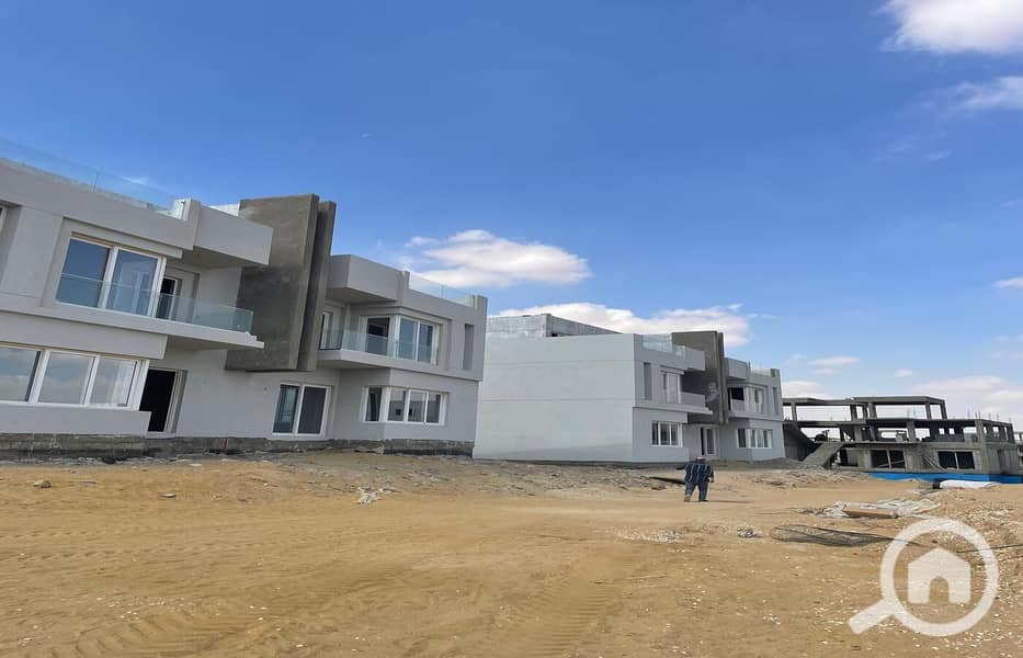 6 6c89fe0c-1d91-4417-8f51-4db694b5c705. jpeg