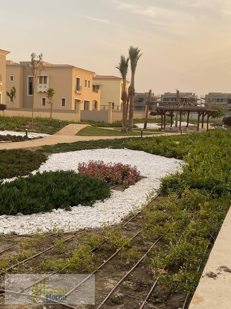 6 fef70122-87f9-4d23-8021-f7474cde1a73. jpg