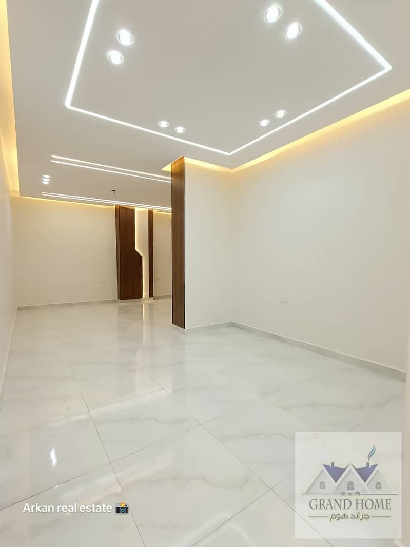 10 c5c2937f-b1eb-4901-a6ce-d51eee0a13df. jpg