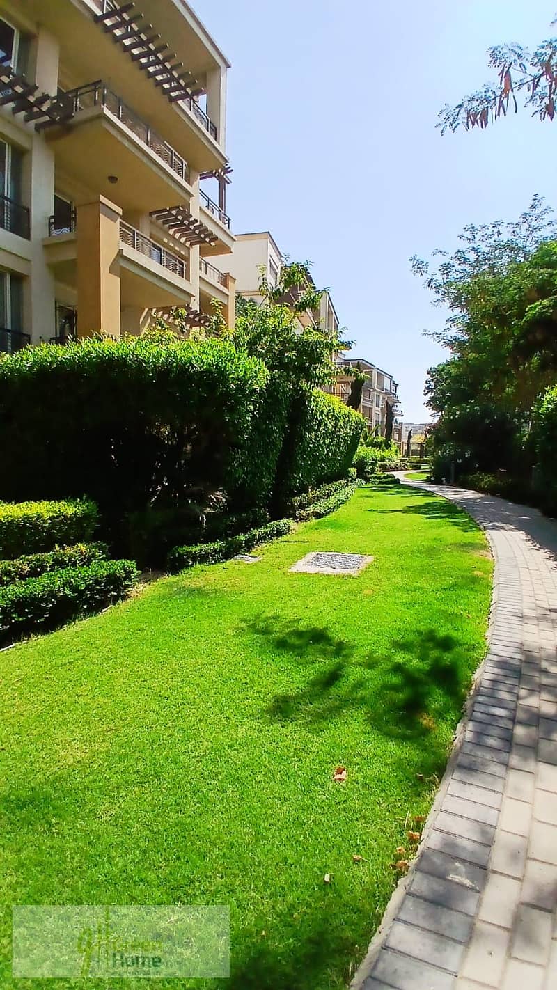 10 c4f09d1d-6fdc-49fd-b145-a2b3ebaf5205. jpg