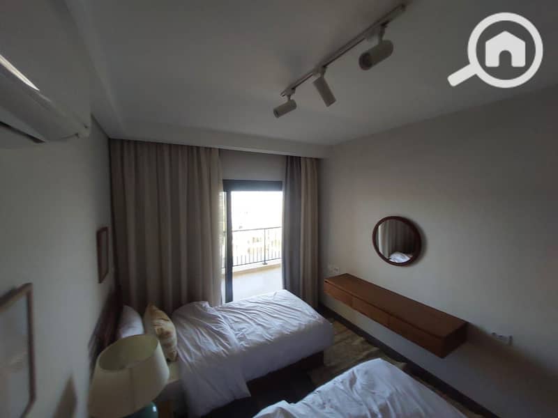 8 1649dbf2-9066-4081-94b4-955f8729796f. jpg