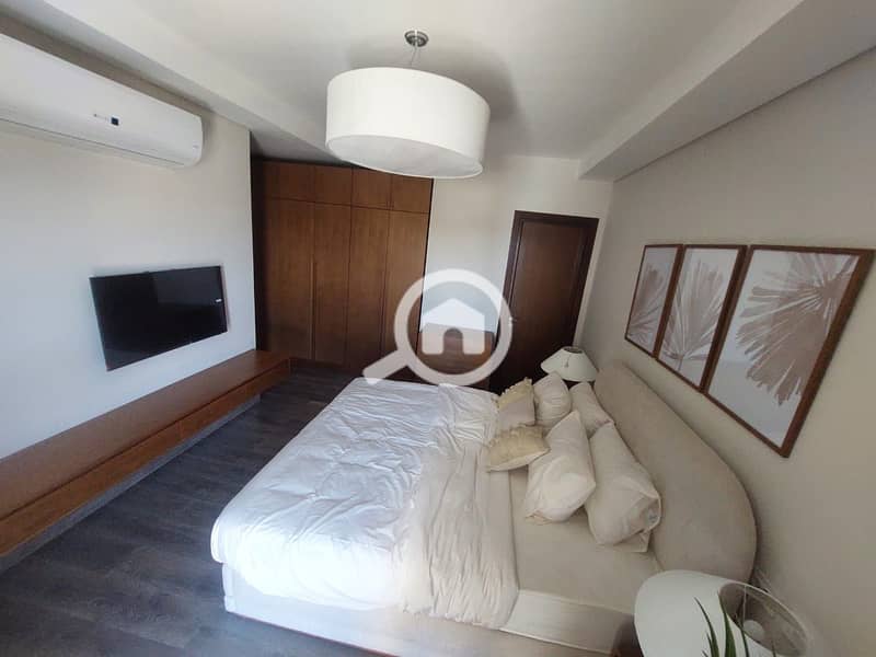 10 1c541d8f-ddd9-4c45-a8bd-e86d31ef84a3. jpg