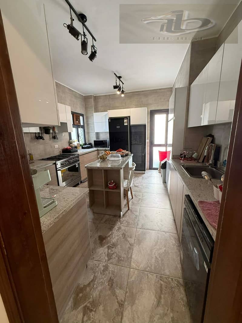 10 c020a581-c169-4325-a1e7-e962c61b8c14. jpeg