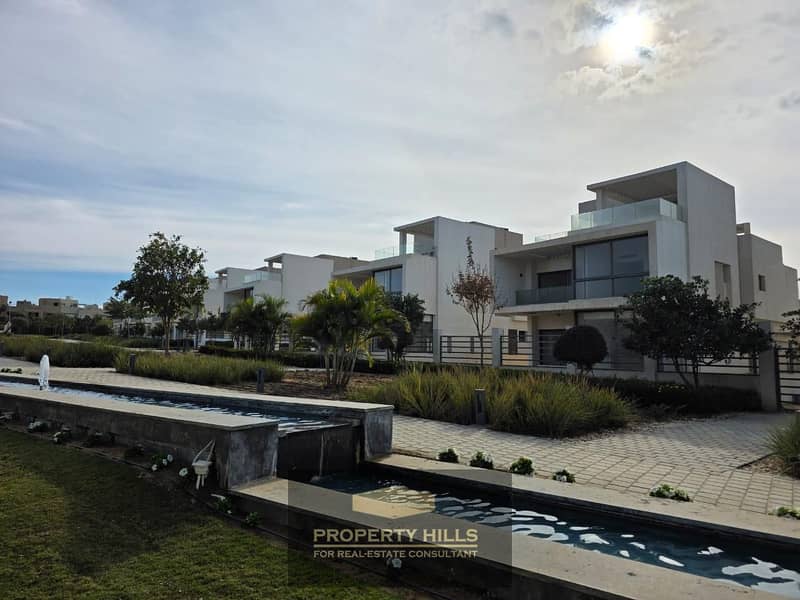 16 7ee08e07-53ad-4531-a2af-86d1bf0afb5c. JPG