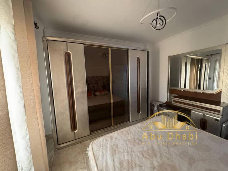 8 1198993d-0bf8-457a-b9d7-6c11a6281090. jpg