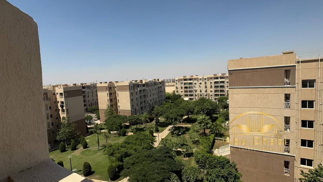 16 a0b09f2c-d3ed-457f-b9ef-651d70ab2e2c. jpg