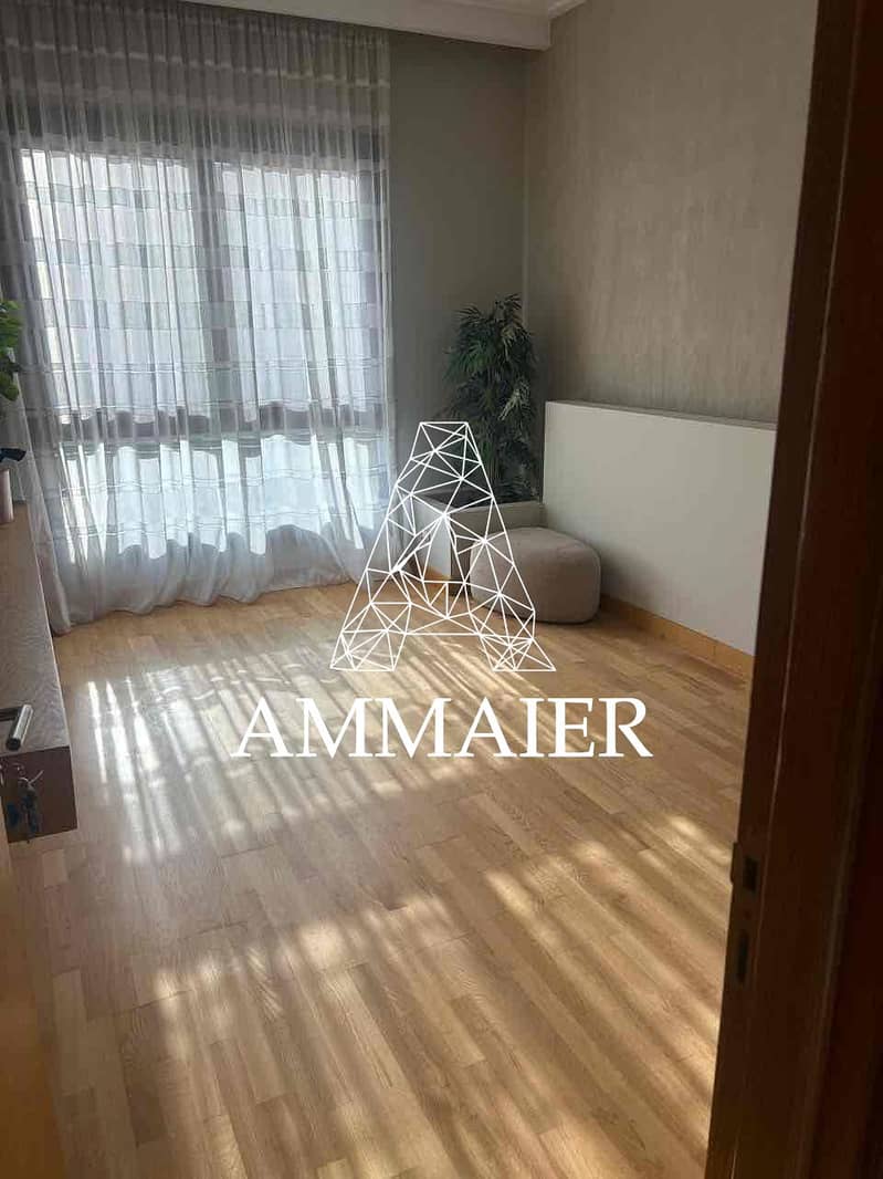 3 4e0a1506-673a-42a5-a4da-69ec78ce620a. jpg