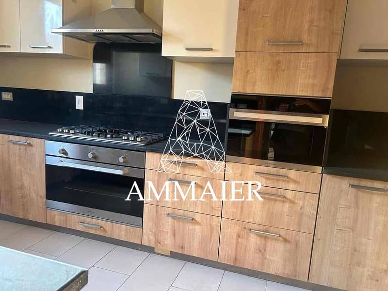 4 0682431b-a4f3-40a1-9562-9dd48eed9855. jpg