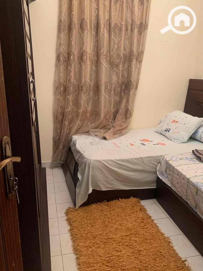 15 b56ab342-6841-439e-9952-8f93824a635b. jpg