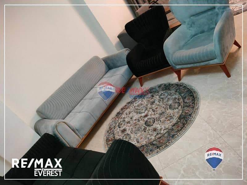 2 431a39e6-e2c3-4a71-9015-594250154714. png