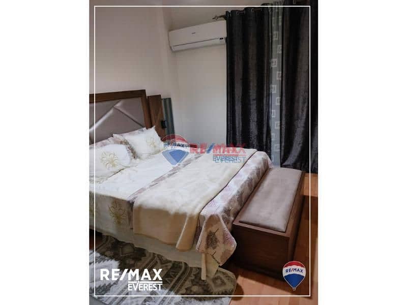 7 0042dd9a-47c3-4620-9478-0caa1947d6c8. png