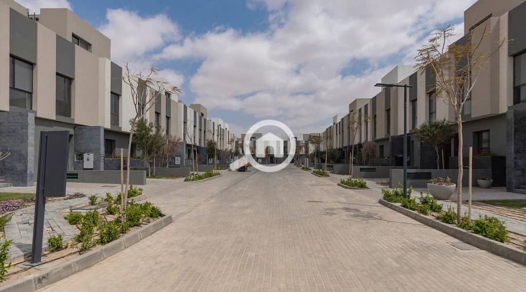 5 WhatsApp Image 2026-01-18 at 1.48. 30 PM (1). jpeg