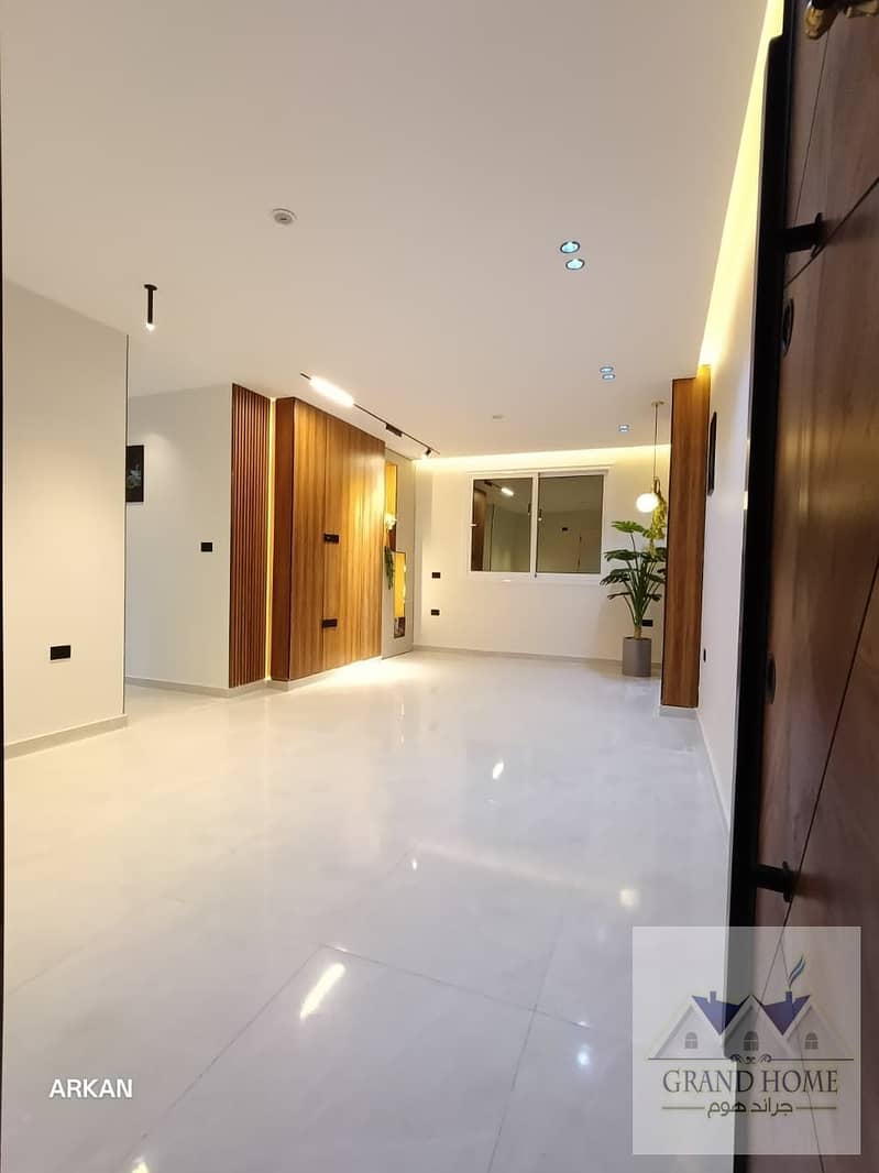 11 381960ad-9a76-4fbb-a842-c07c50e05cd5. jpg