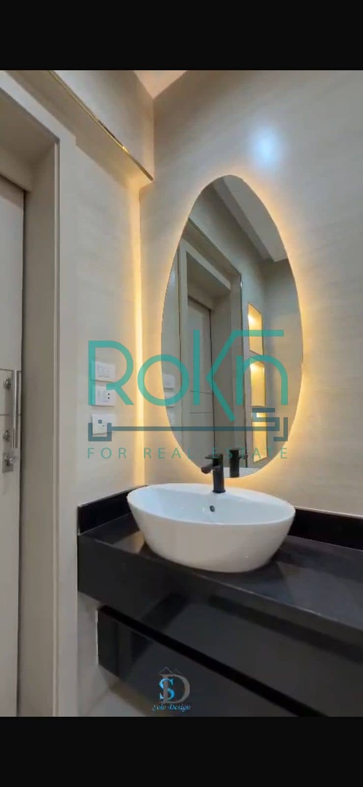 12 09378201-0df8-47ba-9048-3617e3aebb91. jpg