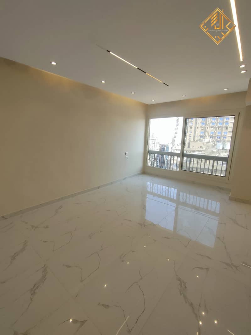 2 WhatsApp Image 2025-07-03 at 19.38. 31 (2). jpeg