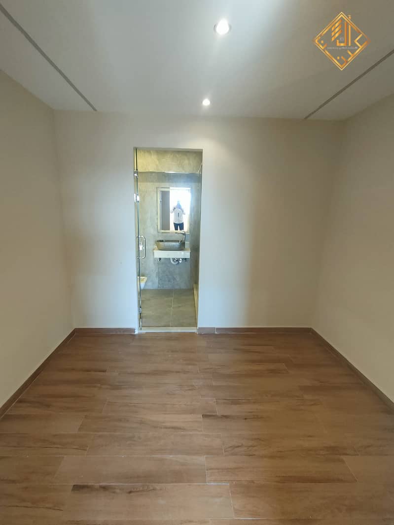 16 WhatsApp Image 2025-07-03 at 19.38. 33. jpeg