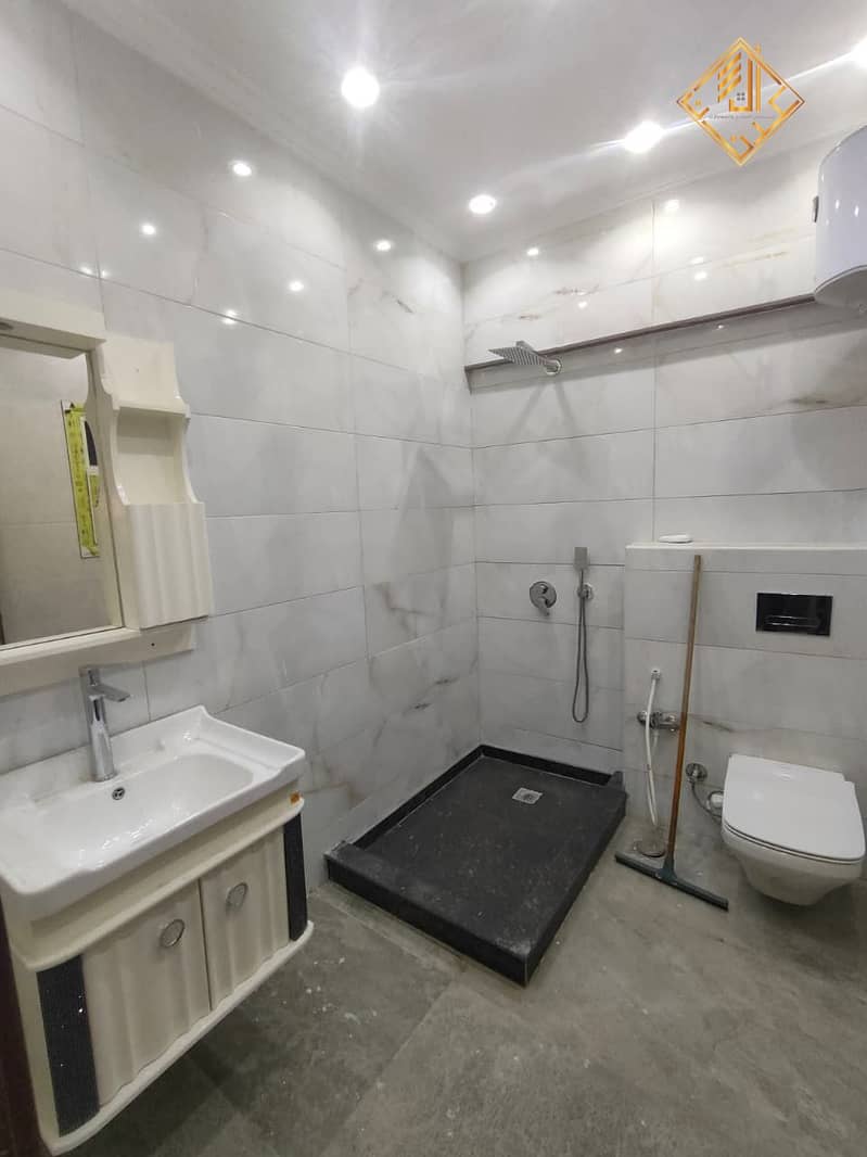 9 WhatsApp Image 2025-09-17 at 17.32. 14. jpeg