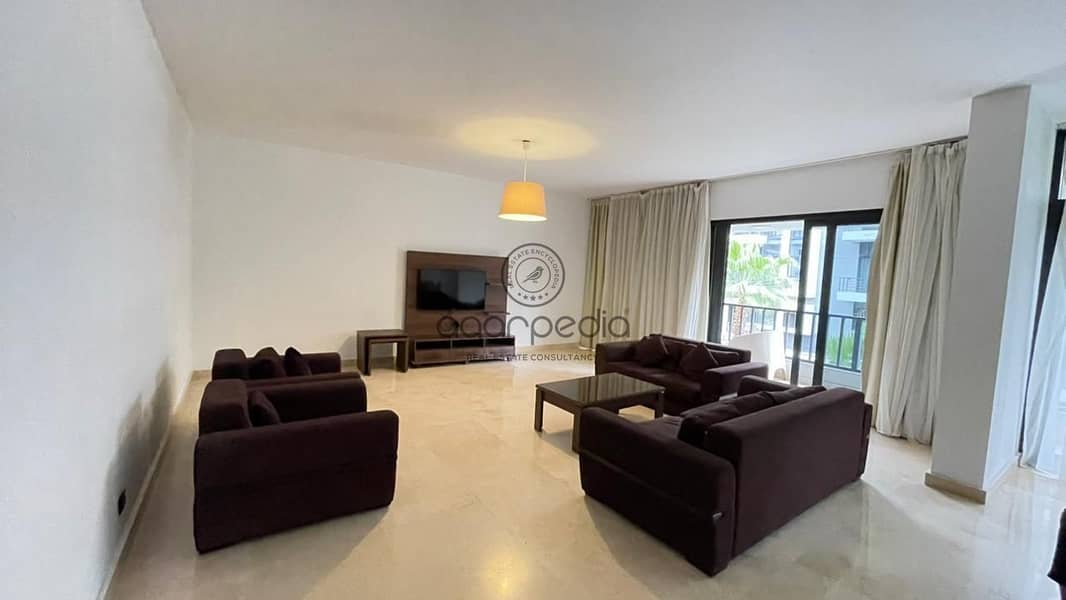 3 325392a5-abe8-4596-b8f5-c9d75a5362d9. jpg