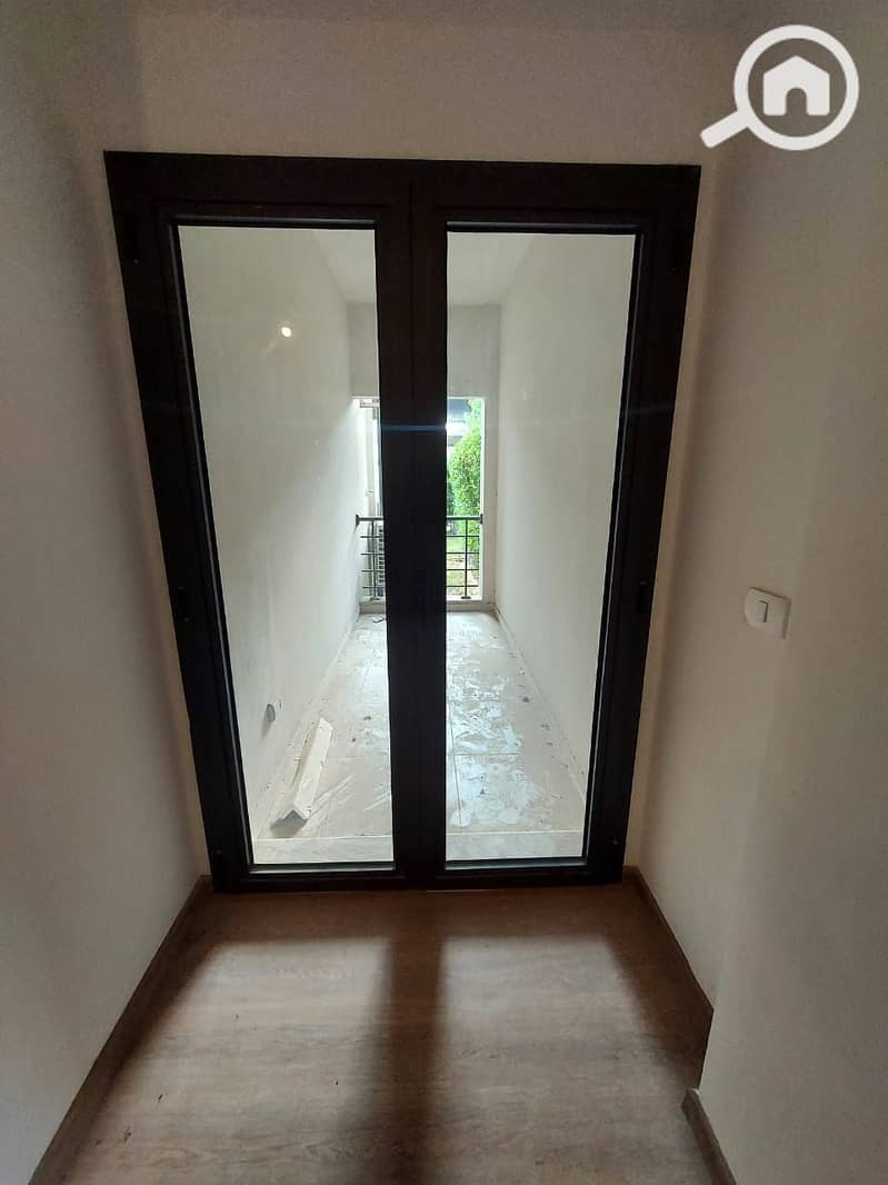 5 643a9671-cdd9-4967-a53a-a0c1c11d6ebf. jpg