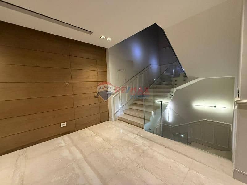 6 dc360ae0-c042-4142-8604-ec6e8f4932b0. jfif. jpg