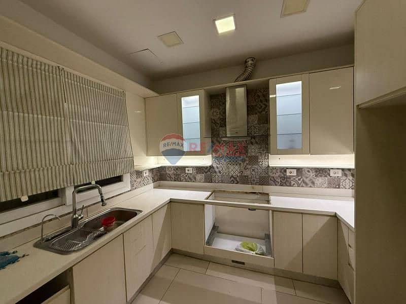 14 6684169b-d6f6-443d-b34f-b5b54b97d47d. jfif. jpg