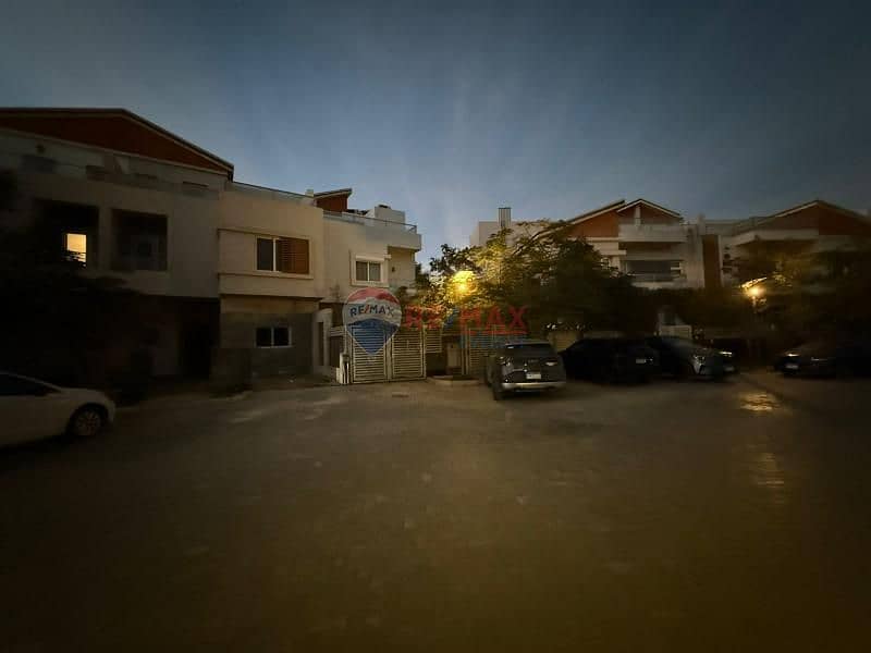 18 7856f71a-b9a7-4ccc-b4a1-1223a90cf923. jfif. jpg