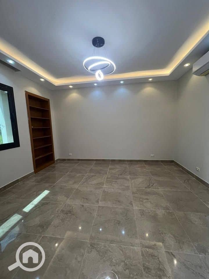 4 571013769_1991197004795529_3680260623892552705_n. jpg