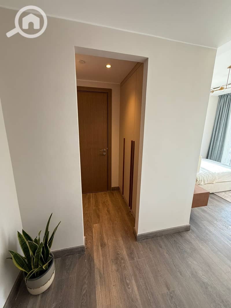 32 WhatsApp Image 2025-09-09 at 11.18. 23_5e2446e8. jpg