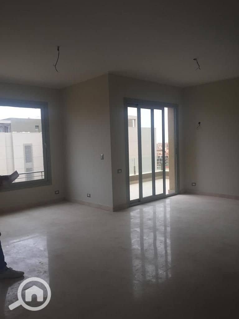 8 010a86b8-b7e7-4a5c-8125-cd822df00c83. jpg