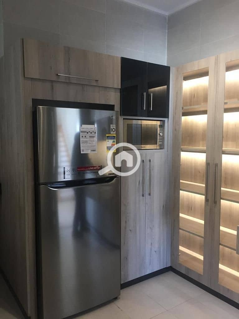 9 115fdafd-0852-4da9-821d-425bbd5da6bb (1). jpg