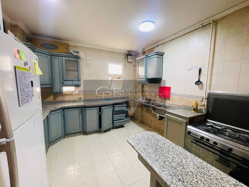 8 8be2e221-d658-4607-8d01-37b2af33dce3. jpg