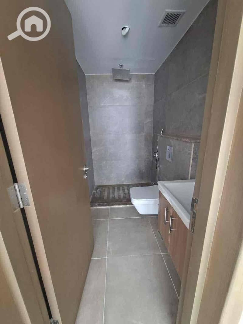 5 00eb5c92-184f-479e-b1aa-dc93ae1028eb. jpg