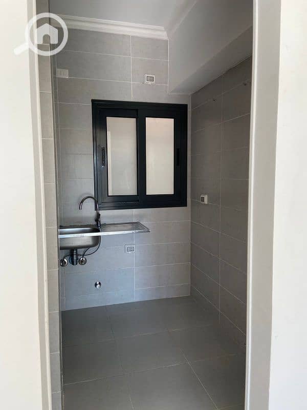 3 4f306c62-f798-4d32-b962-201f428d531f. jfif. png