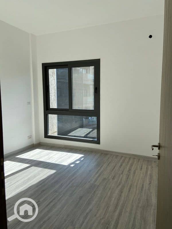 4 304388d8-32c1-4d60-84db-0a2343e60f67. jfif. png