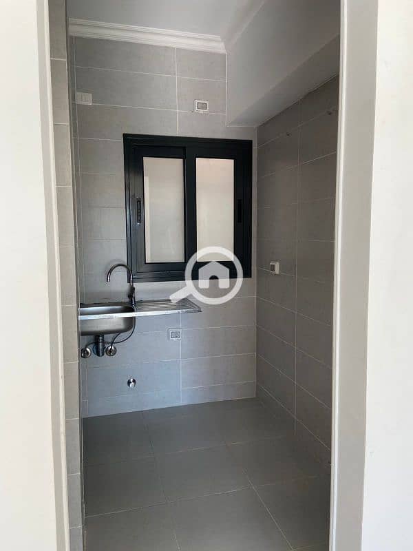 5 4f306c62-f798-4d32-b962-201f428d531f. jfif. png