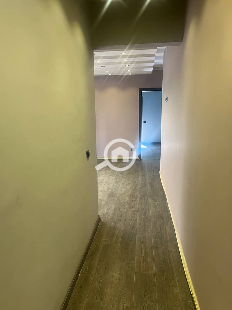 4 0aaba014-f2f3-4c1f-b732-343e18e3a748. jpg