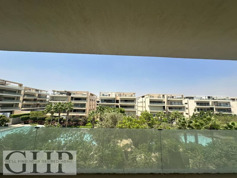 4 8f8a5d51-0a75-49cf-bf68-7bdb834b41fc. jpg