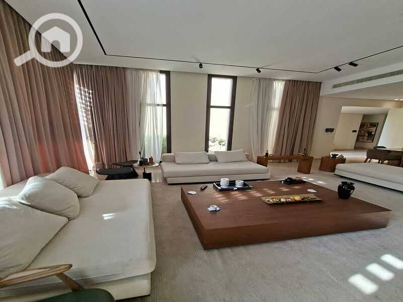 5 33fd9c41-fb76-44b6-a5ee-724b46d24f22. jpg