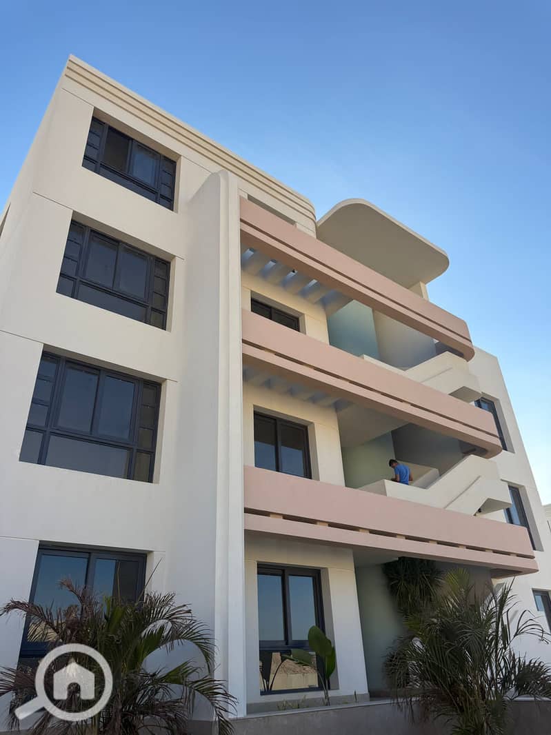 8 b9ed6cbc-d1ae-49f0-b01b-d2813e0004bf. jpg