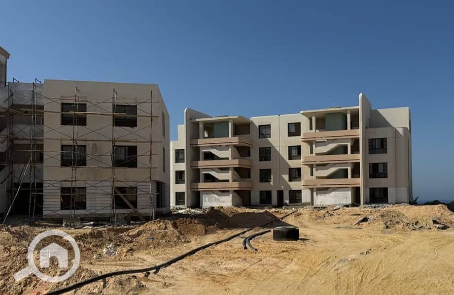 6 5087b63f-2611-4fd8-8ffb-f9f68d19db72. jpg