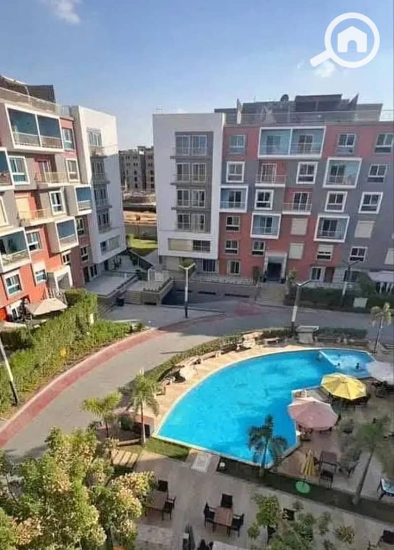 12 596d054a-a69c-4f9d-8cce-6e42e4098a91. jpg