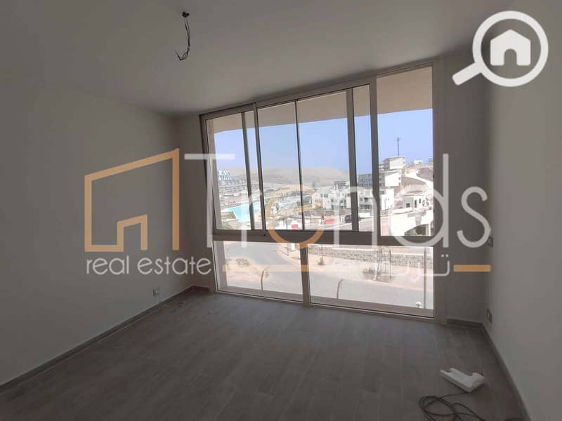 4 WhatsApp Image 2024-05-02 at 12.51. 15 PM. jpg