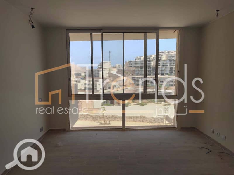 12 WhatsApp Image 2024-05-02 at 12.51. 17 PM(5). jpg