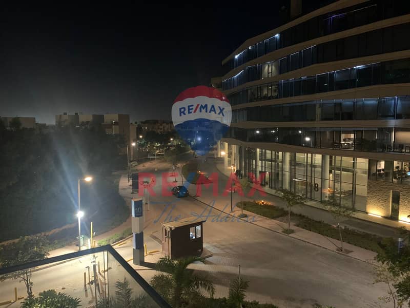 3 a469e0d8-c717-49e2-9af3-73ea39dfa21f. jpg