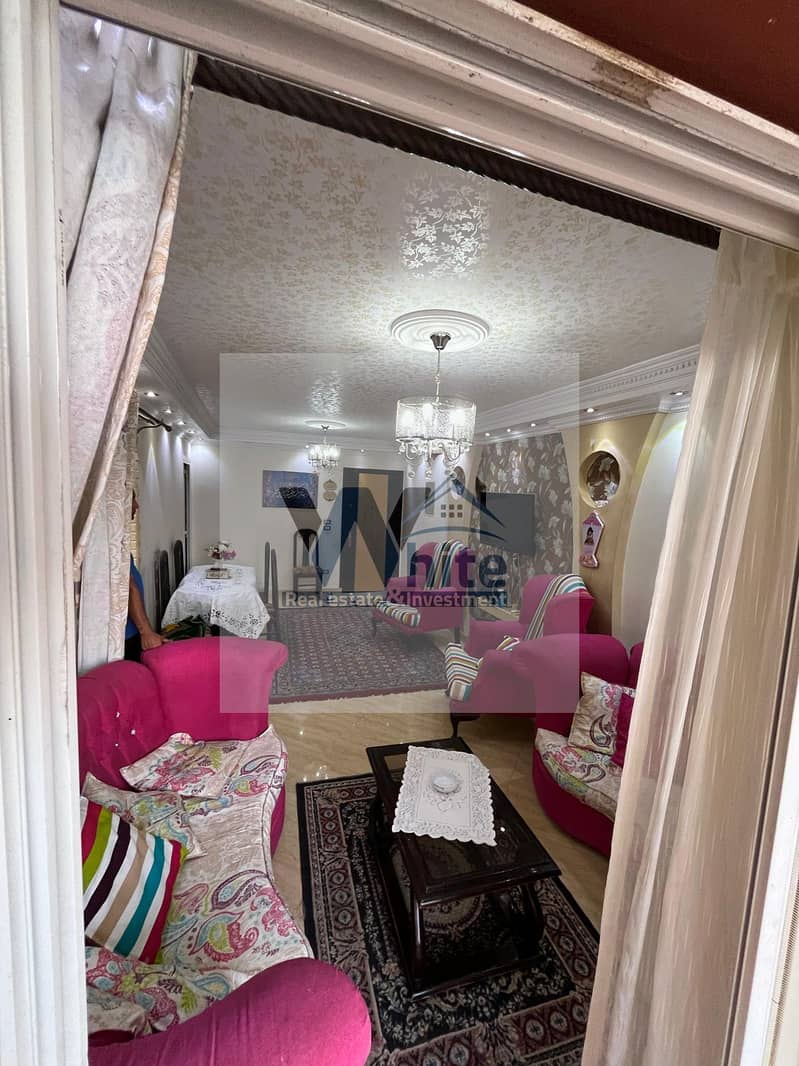 4 4a8906aa-1426-4493-b31d-73631e5f04c7. jpeg