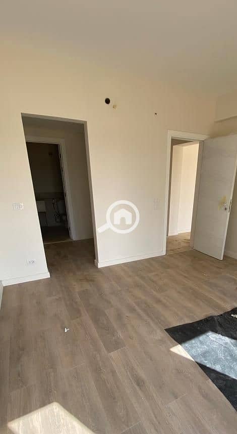 8 WhatsApp Image 2026-01-10 at 3.56. 32 PM (1). jpeg