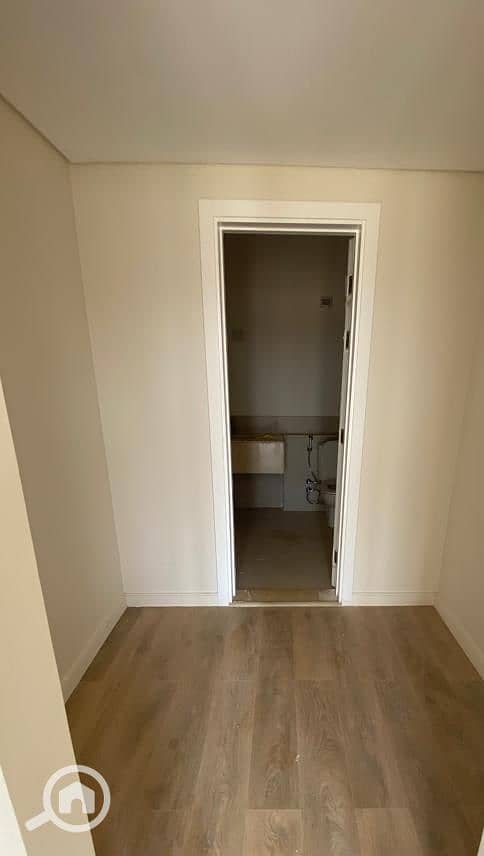 9 WhatsApp Image 2026-01-10 at 3.56. 32 PM (2). jpeg