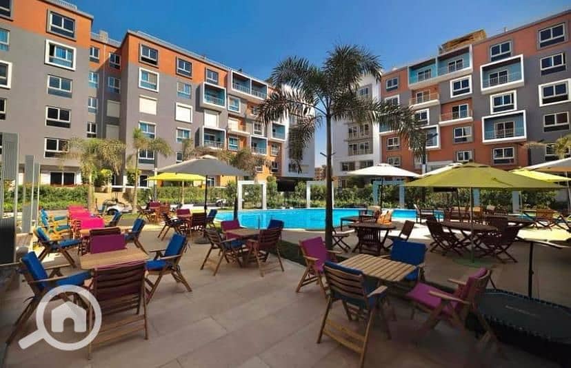 2 4f6d7bb4-f625-4901-911b-2c15505c5c86. jpg