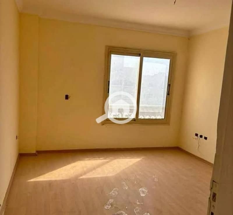 9 99b3993f-3cd2-4c56-a51d-8553070d02a4. jpg